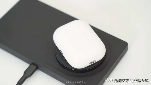 降噪更强 AirPods Pro3体验 国产耳机有一个能打的吗？