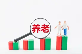 2025年，城乡居民基础养老金调整，年满60岁以上，每月能领多少钱图片