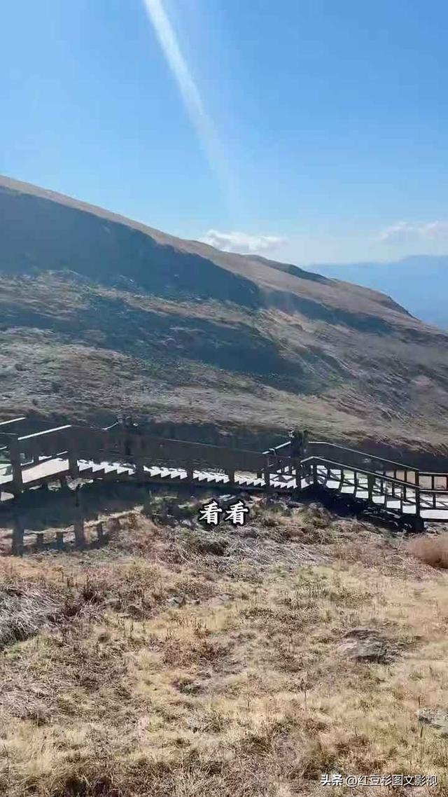 爆！天池的美难以言表 它因“水怪”而被称为中国最神秘火山湖！