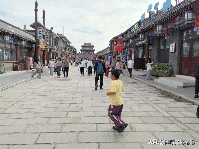 去兴城走近宁远古城，城门钟鼓楼牌坊引发思绪：袁崇焕祖大寿……