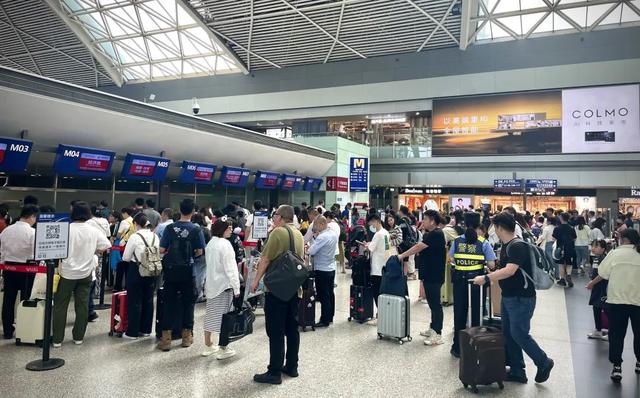 机场关闭、转场运营、截载时间缩短！赶飞机注意