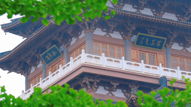 在临洮卧龙湾水镇，听一场秋天的雨~