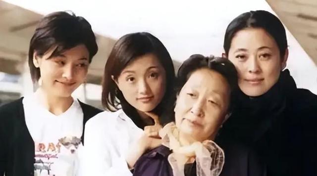 恶心一幕出现了！辛柏青丧妻刚满100天，就被撮合娶马伊琍