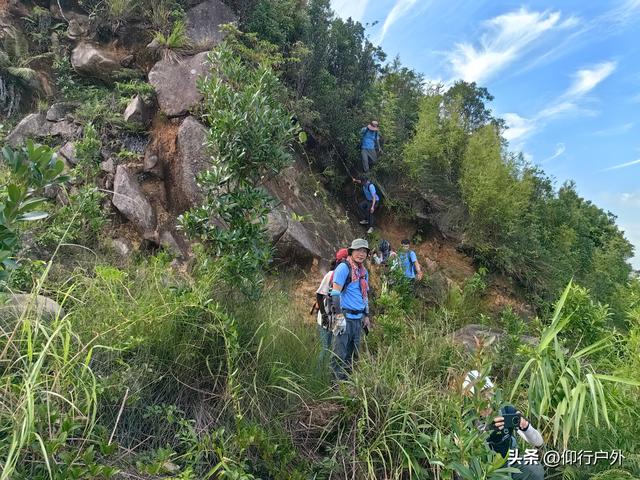 揭西猴面石徒步登山