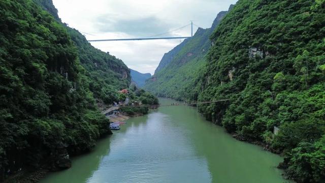 花江峡谷大桥打造世界级桥旅融合发展模式新典范