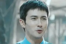 长相不够有特色，演7次男一号没红，今42岁搭档任素汐，终于红了图片