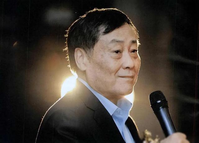 宗馥莉不再隐忍！发言回应公司争议，宗庆后最担心的事还是发生了
