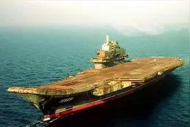 瓦良格号宁愿多绕8000多公里，也不通过苏伊士运河回国，为什么图片