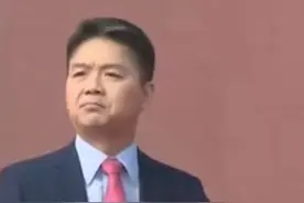 刘强东老家光明村就业率高达100%，笑麻在评论区图片