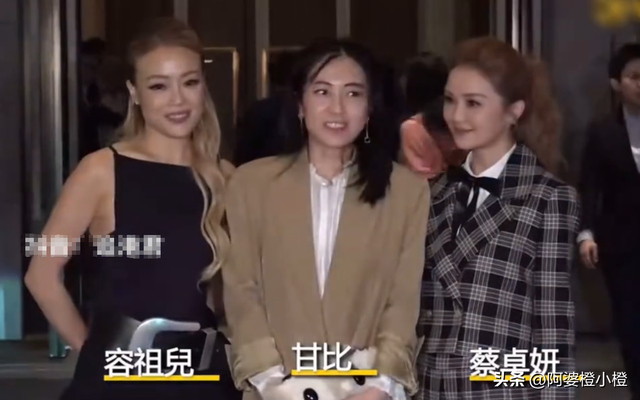 英皇老板设宴庆祝结婚40周年！大半港圈艺人出动，阿娇健康引担忧