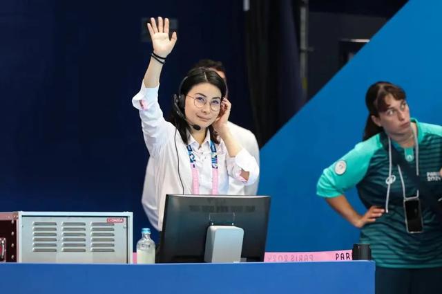 霍启刚担心的事发生，郭晶晶代言品牌被立案调查，所赚收入超千万