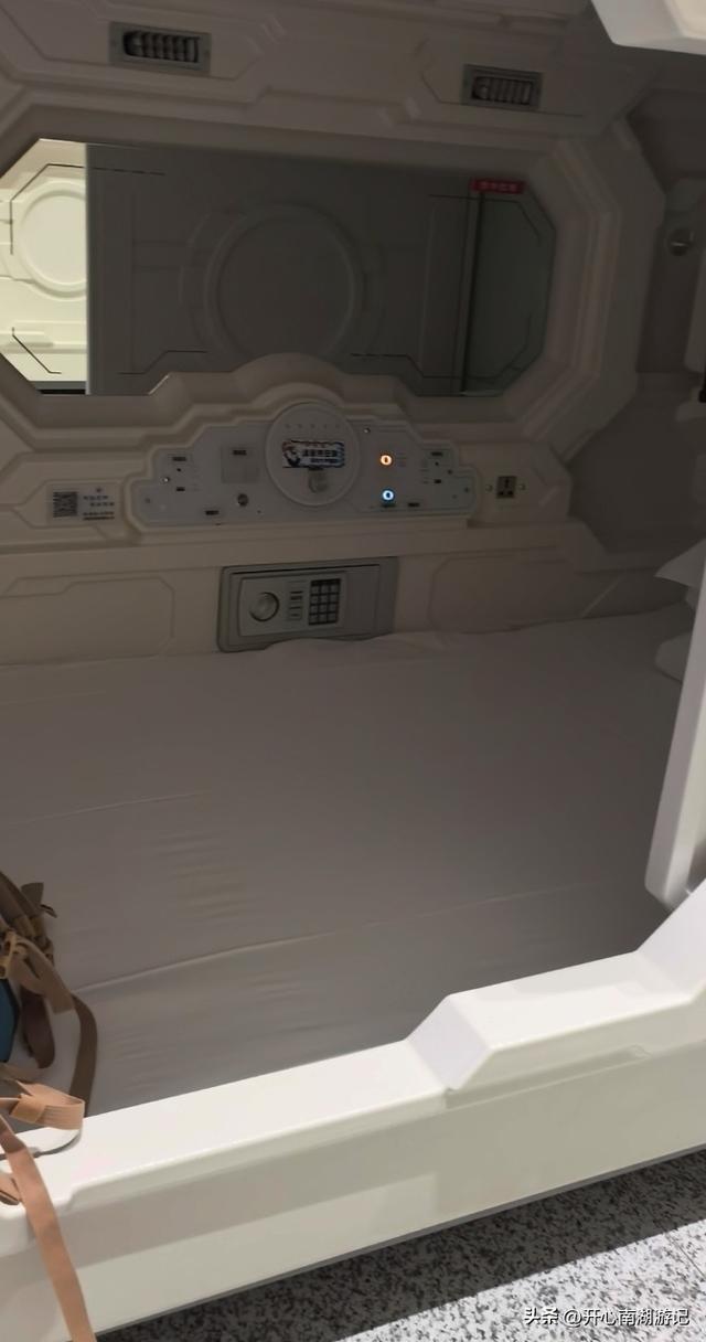 喀什经317到成都，第一程：北京-乌鲁木齐-喀什