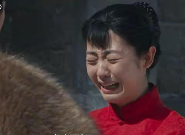 不会演就别尬演！《生万物》最大的败笔，就是请了“戏混子”的她