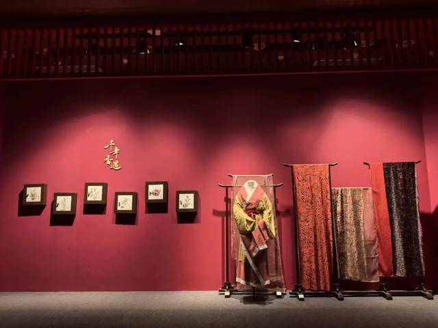 安徽博物馆展览上新：不去长沙也能看马王堆文物了