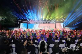 2025年“5·19中国旅游日”张家口市主会场暨大好河山·消夏惠民启动仪式在蔚县无忧小镇成功举办图片