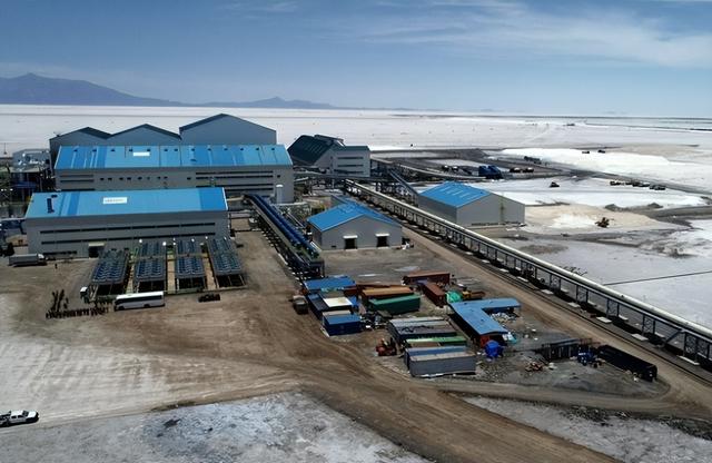 出大事了	，又一个中国伙伴倒向美？撕毁合同，把矛头对准了中国