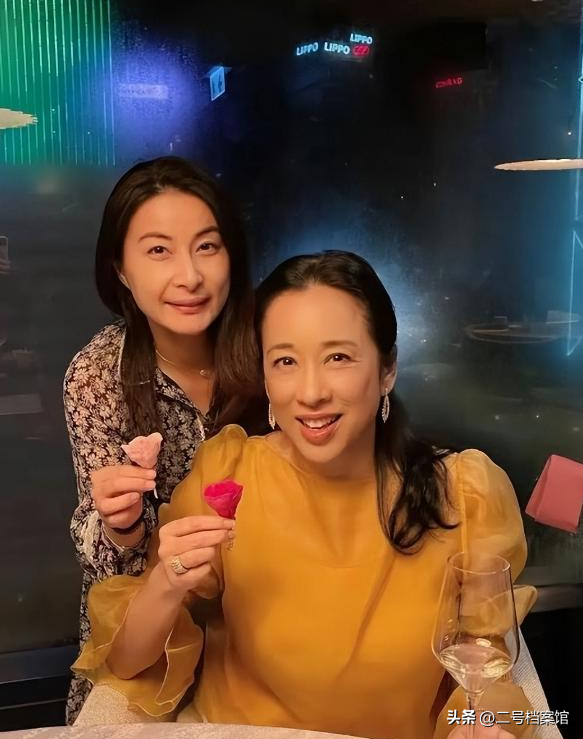 霍启仁妻子家世曝光，是泰国豪门，和霍家门当户对，不比郭晶晶差