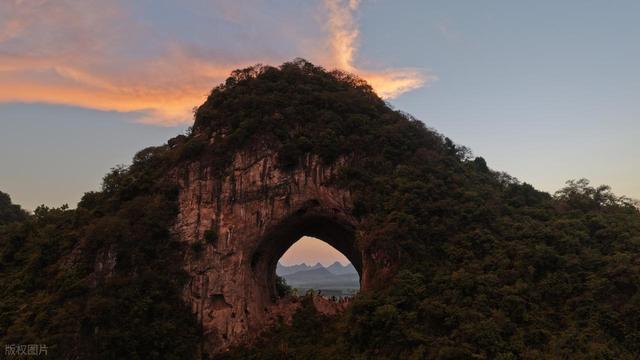 柳州旅游全攻略：山水工业与螺蛳粉的完美交融