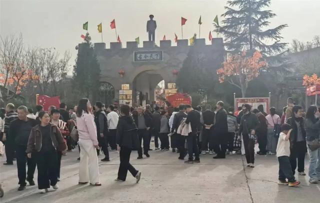 车马盈门!大年初五,运城各景区热闹非凡!