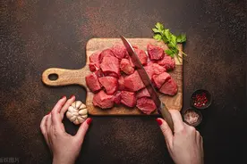 肉类经过焯水，能不能减少里面的嘌呤？高尿酸人群怎样健康吃肉？图片