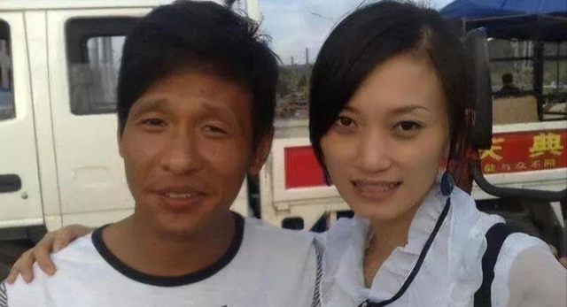 “牡丹花下死，做鬼也风流”，现在，风流成性的宋小宝谁也救不了