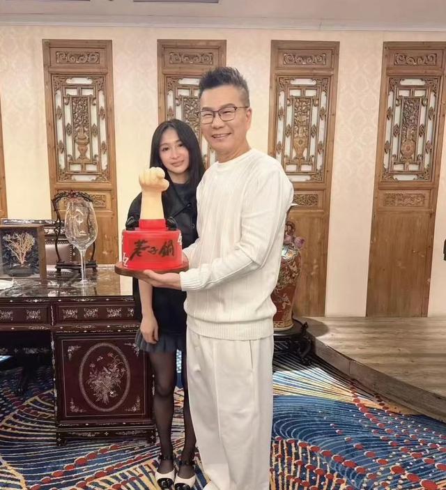 台湾艺人沈玉琳被曝送ICU抢救