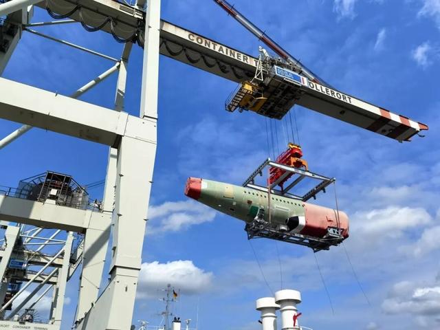 中远海运承运空客天津A320系列飞机第二条总装线项目首架次发运