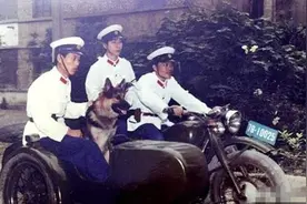 二战军用摩托车为何被淘汰？1885年8月29日世界首部摩托车被发明图片