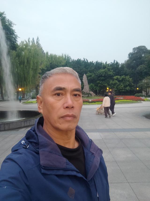 蓉城公园花儿紅