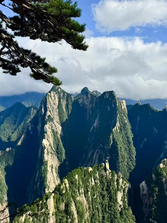 游 华 山
