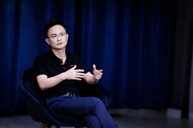 阿里云为中小企业造“AI员工”