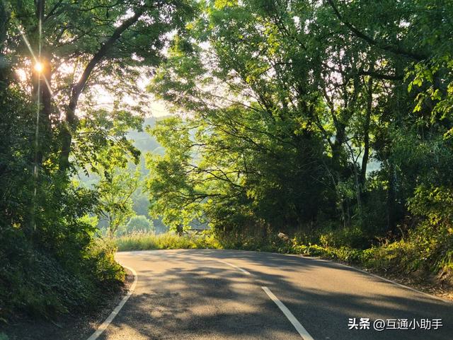 三星 Galaxy S26 评测：三星终于做出了一台近乎完美的小屏旗舰