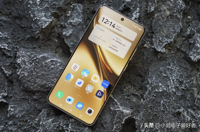 vivo X300 Pro 预热来袭，影像性能双巅峰，你 hold 住吗