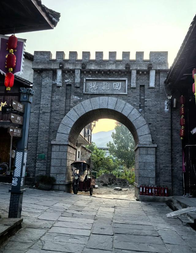 青木川,秦岭深处的时光琥珀,藏着多少传奇与风景!