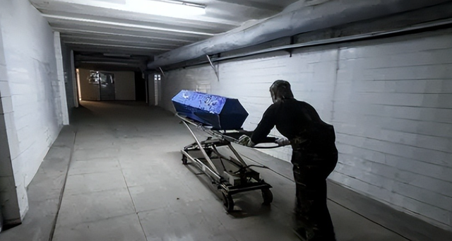 火化尸体时，炉子里传来哭喊声？工作人员：并非迷信，有科学依据