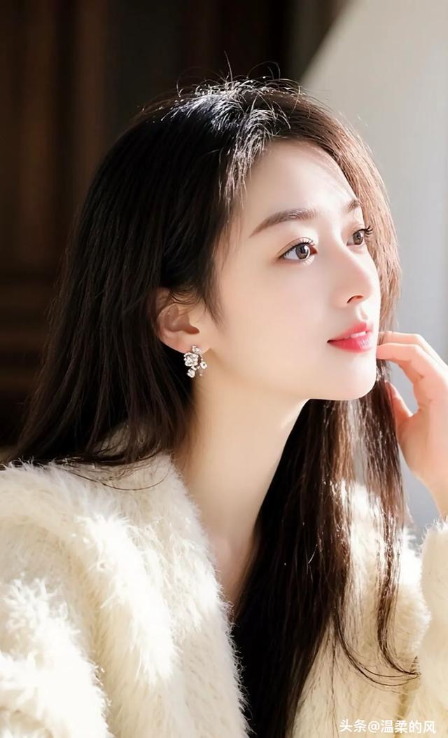 你喜欢的女人有没有对你动心，“碰一下”就知道