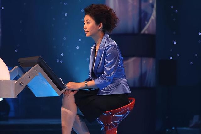 善恶终有报，57岁央视女主持王小丫，原来早已经走上另一条大路