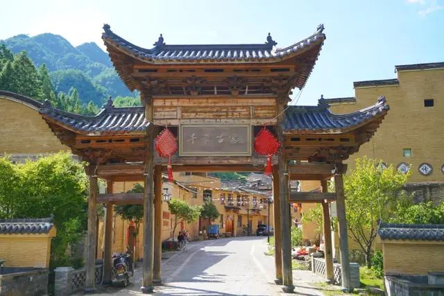 时光铺径常源：一步一景总关情