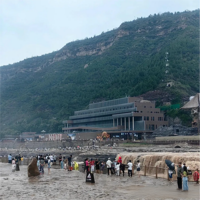 余青|又见壶口