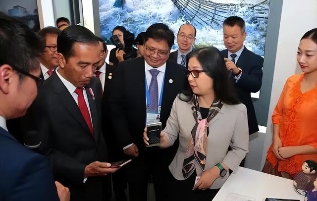 华为的救命恩人，没有她就没有华为的今天，连任正非也得惧她三分