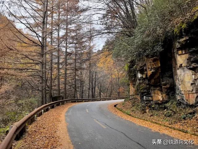 车过神农架【原创】作者：原铁十师陶玉和