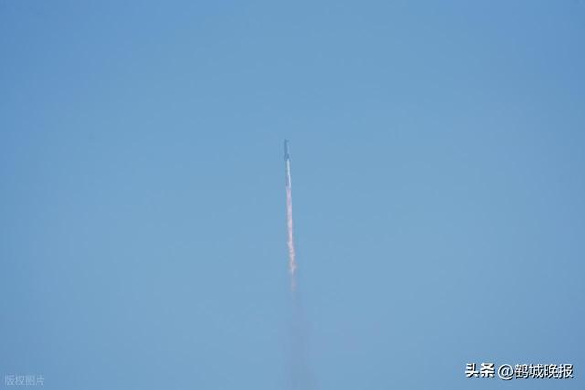 重大突破！这款火箭明年将首飞，开启 “天地往返平民化” 新时代？