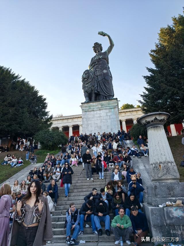 欧洲行第1天：到达德国慕尼黑，碰上啤酒节