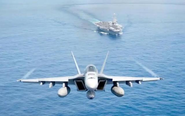 12架日机实弹起飞，直扑辽宁号？美媒直接报丧：被解放军全面碾压