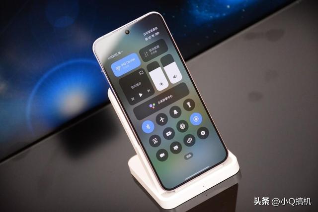 小米目前“降价很猛”的旗舰手机，从4999来到2634元，价格大跳水
