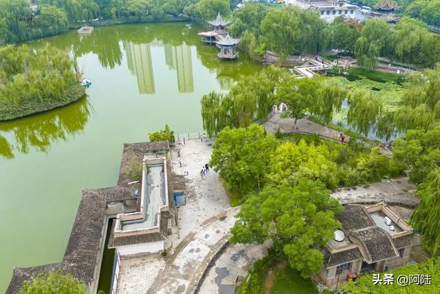 兰州西湖的景似江南，跟杭州却毫无关系，原为明代肃王府“西园”