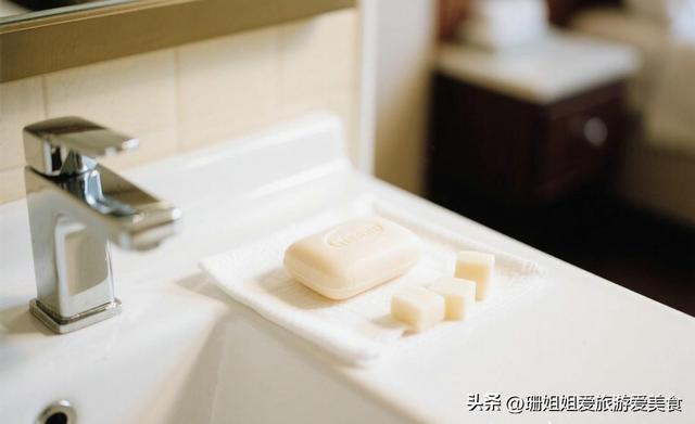 旅行住酒店时，带走这5类东西不是“占便宜”，因为房费已包括了
