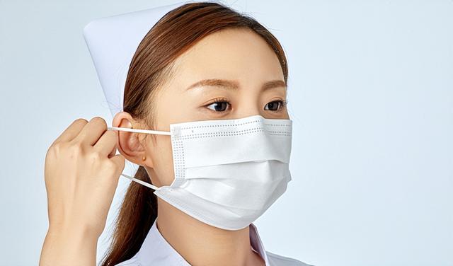 医生发现：天冷坚持戴口罩的人，过不了4个月，身体会有7大变化