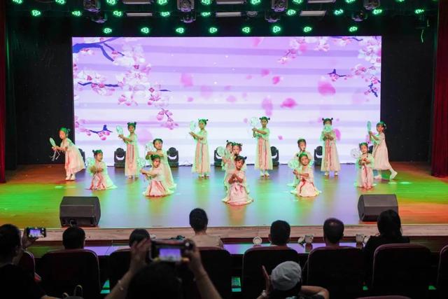 暑假余额告急，日照这些地方人气持续“飙升”！每天排长队！