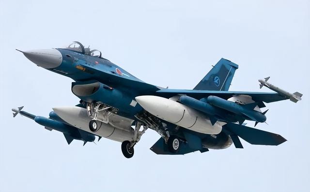 12架战机、48枚导弹，日本对中国最疯狂的报复，开始了！